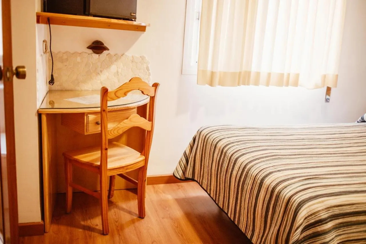 Gæstehus Hostal La Campana Motril