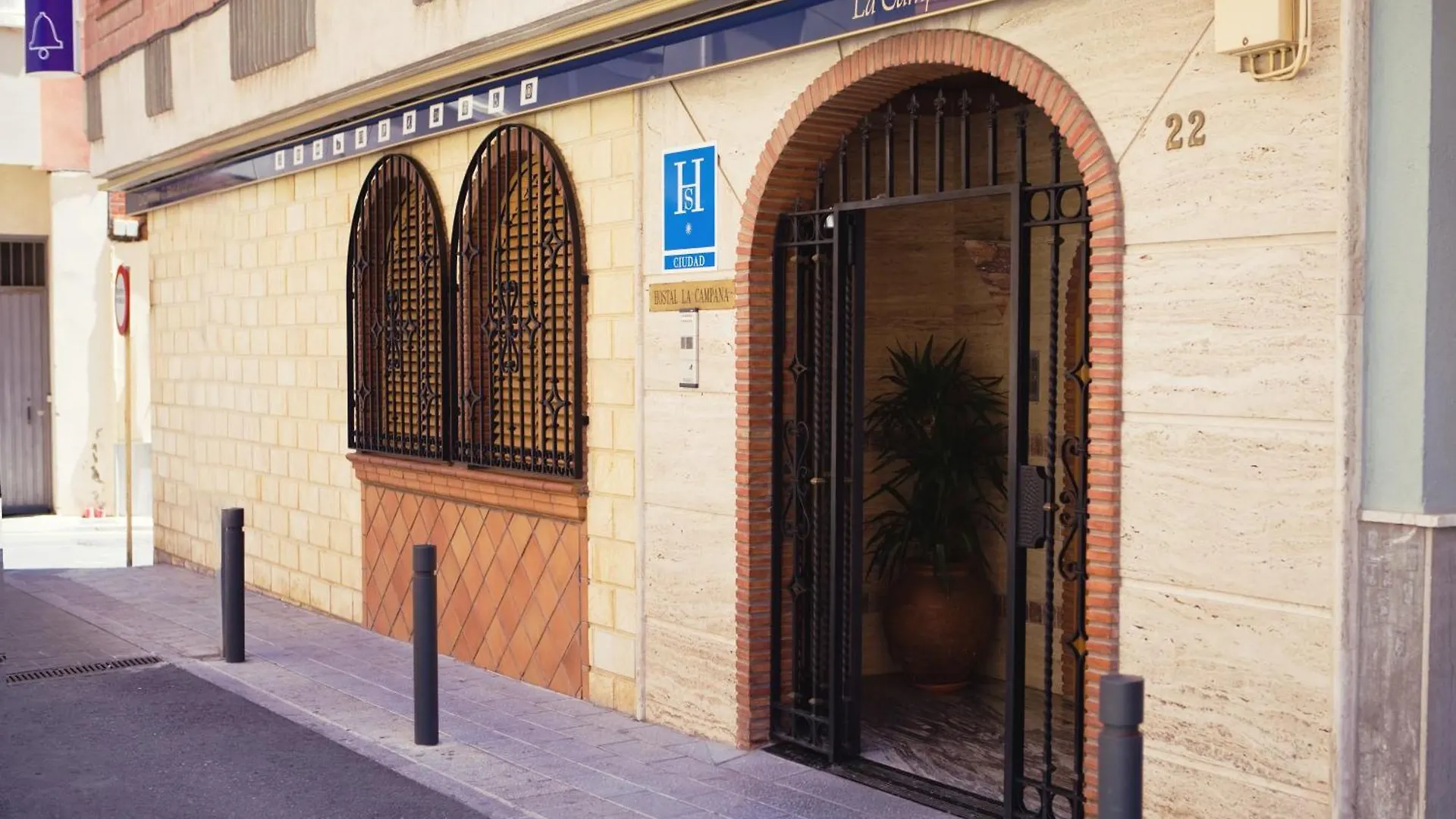 Hostal La Campana Motril
